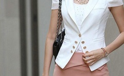 正在播放麻豆不能请假的瑜伽课